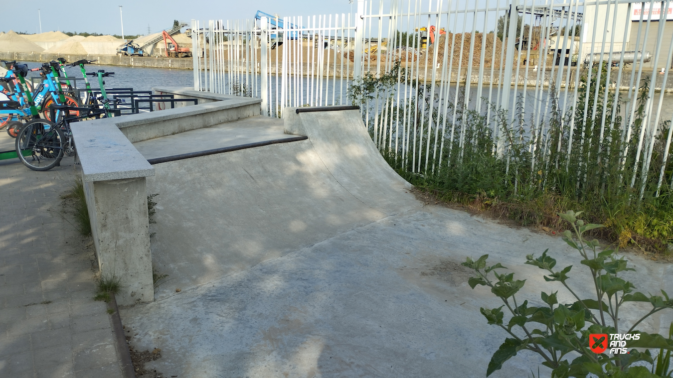 Port de Bruxelles skatepark